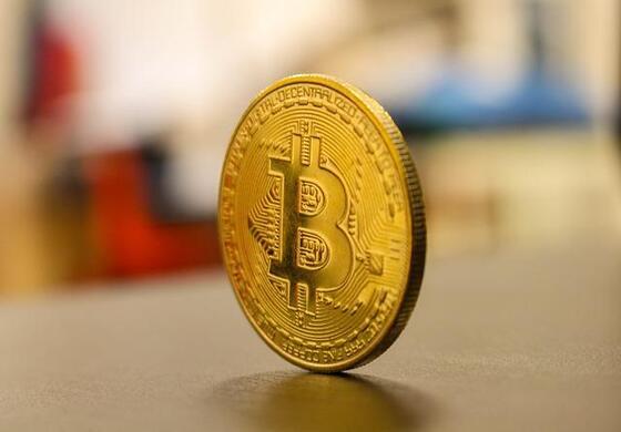 Curso online de Inversión en criptomonedas con acceso a trading rooms en directo Curso online de Inversión en criptomonedas con acceso a trading rooms en directo